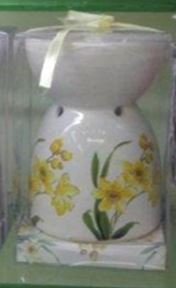 Купить с доставкой Аромалампа "Весенние цветы" 9x9x14см по низкой цене